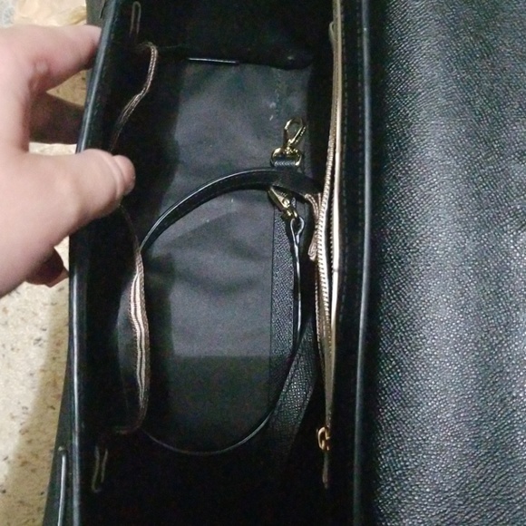 Henri bendel Uptown Satchel - Picture 6 of 8